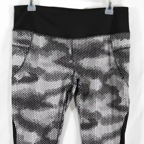 Camo Polka Dot Gray Black White Athletic Leggings Size M