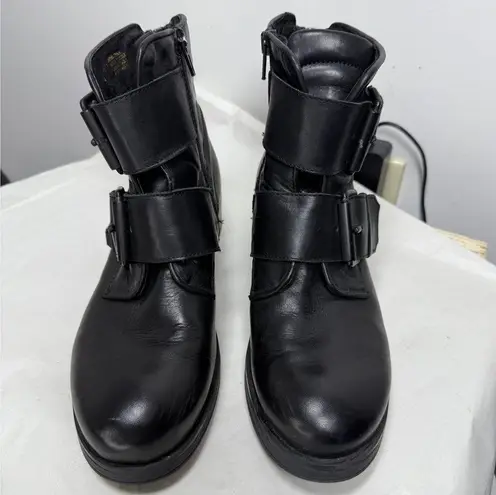 Mark Jenkins Black Chunky Leather Combat Buckle Boots Sz 10