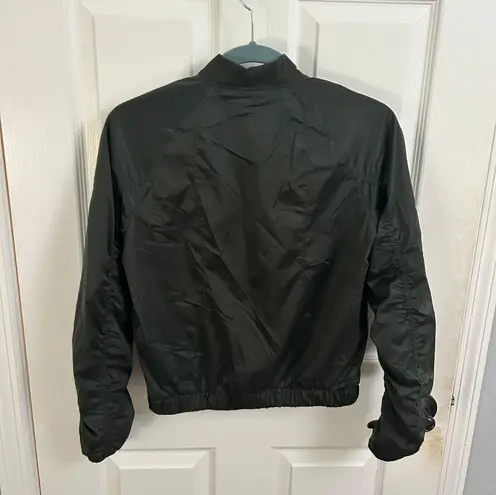 Lululemon Cropped Rain Jacket