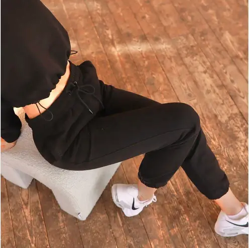 Stacci Athletics Black Theia Joggers-