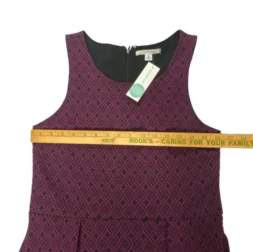 41 Hawthorn Women's Med Sleeveless Maroon Pleated Knee Length dress Silhouette