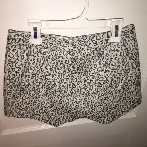 EXPRESS  Silver Leopard Skort
