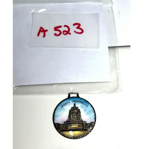 Porta Westfalica Souvenir Pendant Hand