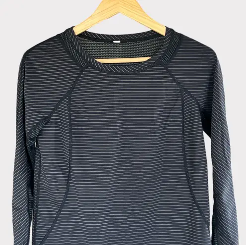 Lululemon Athletica Women's Run For Gold Long Sleeve Shirt Top Size 6 Black/Gold