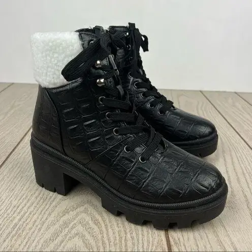 Olivia Miller Alie Sherpa Cuff Lug Sole Boots 6.5 Black Croc Faux Leather $89