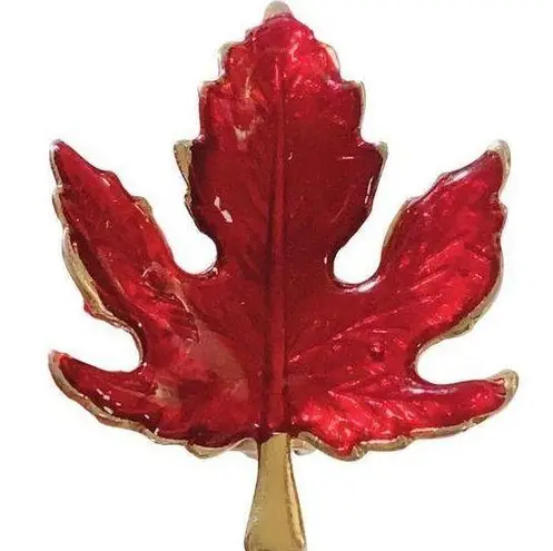 Vintage Brooch Pin Autumn Fall Maple Leaf Red Orange Gold Tone SMALL 1.25”x1”