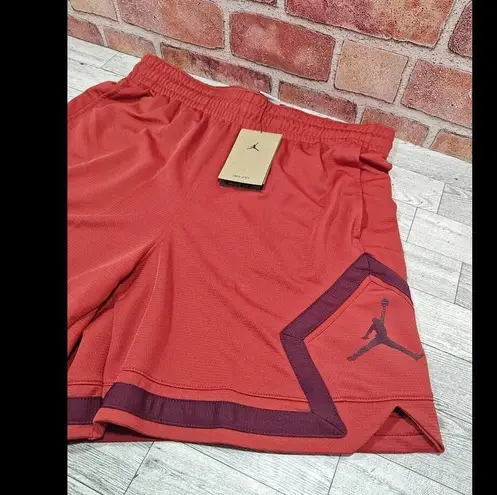 Nike  Dri-FIT 6" Length Women's Medium  Basketball Shorts Burnt Orange $50 NWT