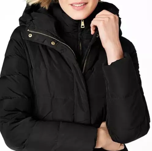 Cole Haan  Signature Quilted Down Coat Black and Gold