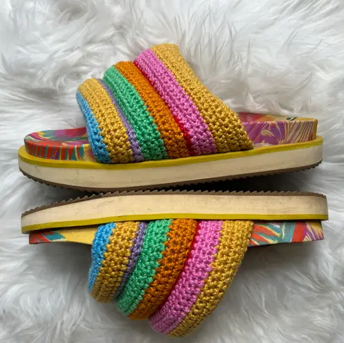 Farm Rio Colorful Toucan Crotchet Anatomic Sandals