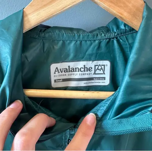Avalanche green windbreaker rain jacket