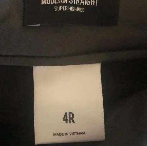 EXPRESS  Faux Patent Leather Super High Rise Pants Sz. 4R Modern Straight Black