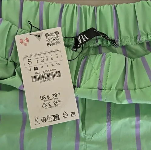 ZARA NWT!  Green Striped Women's Shorts
