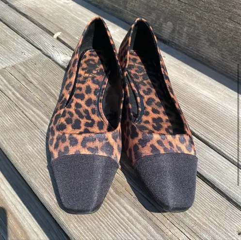 ZARA Leopard print with black cap toe slip on flats 6.5