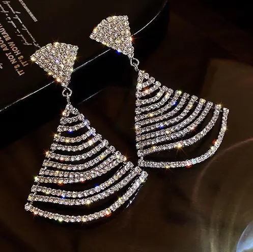 Women's Silver Plated Fan