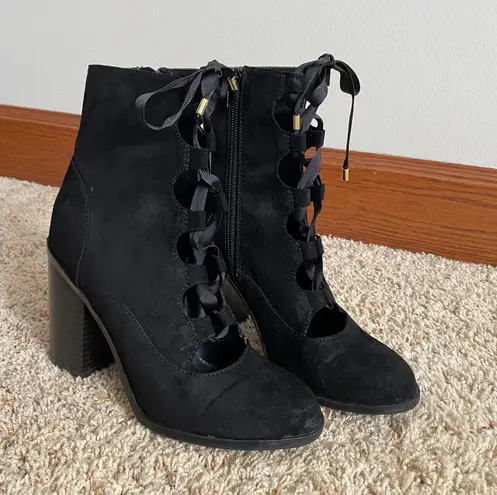 Indigo rd. Open-Front Lace-Up Booties