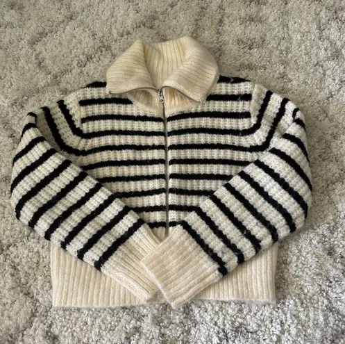 Universal Threads  Striped Zip Up Sweater