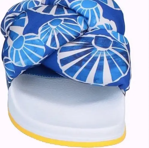 La Double J Printed Braided Flat Sandals size 8 Blue