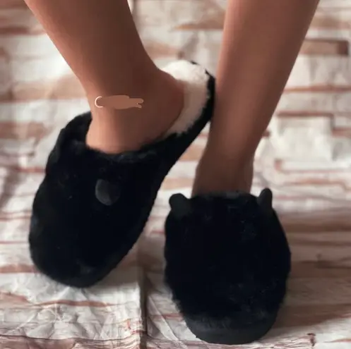 Refresh Black Teddy Fleece Lined Slippers