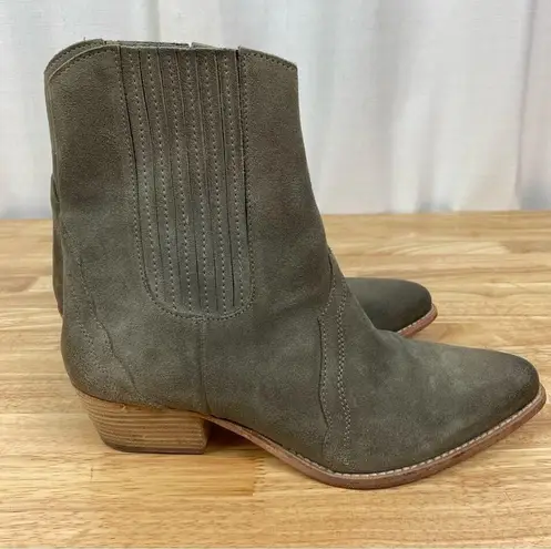 Free People  Beige Gray New Frontier Chelsea Western Cowboy Boots Sz.39(US9)