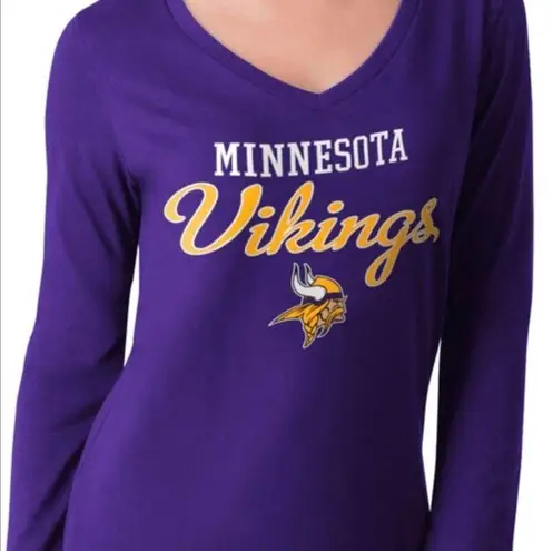 NFL  Minnesota Vikings Pro Football Long Sleeve V-Neck Shirt Size Small NWT