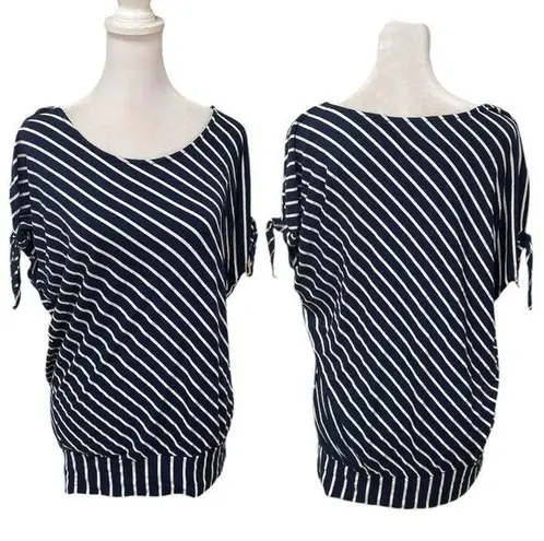 Fenn Wright Manson Navy Blue & White Striped Short Tie Sleeve Shirt Size Small