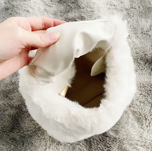 White Y2K Faux Fur Soft Two