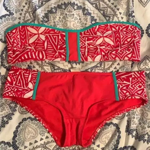 Hollister  swim suit