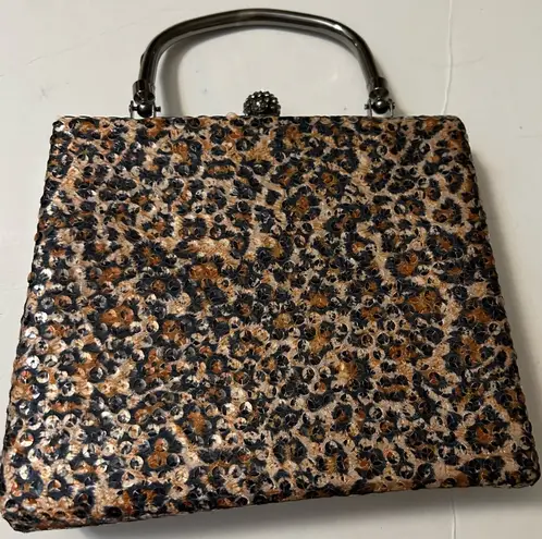Sequined leopard print purse - Image 1