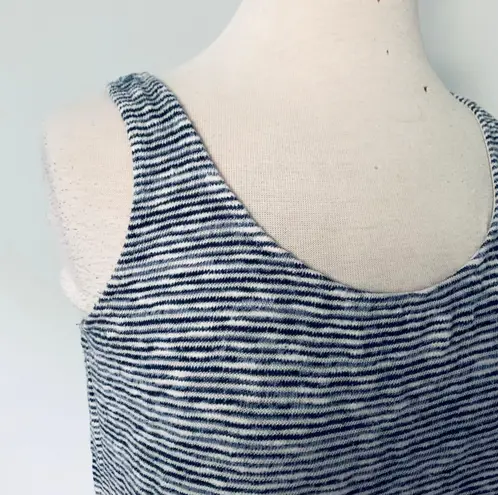 Suzy Shier Navy Blue White Striped Sleeveless Top