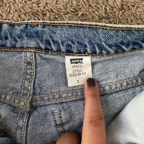 Levi's High Rise Shorts