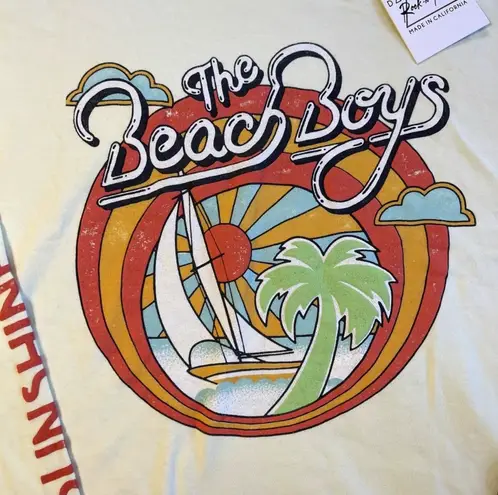 Daydreamer NWT The Beach Boys Sunshine Dream Long Sleeve Crop - S