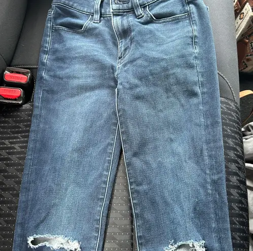 American Eagle Outfitters Ripped Skinnies