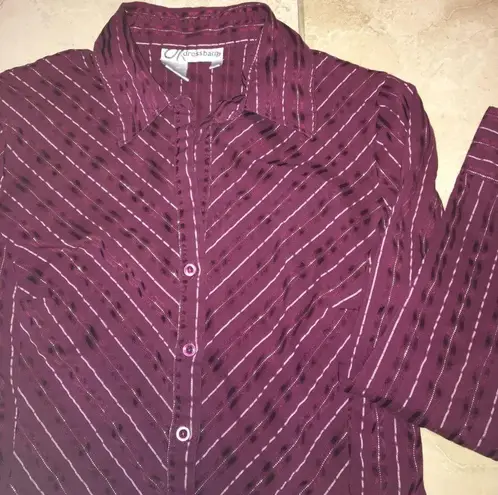 Dress Barn 🔥 MAROON METALLIC STRIPE BUTTON UP