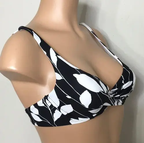 Anne cole  black & white floral bikini set. NWT