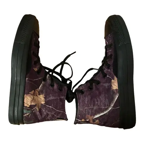 Camo Converse