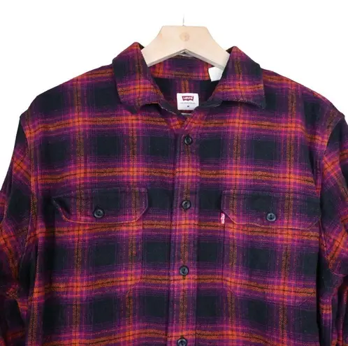 Levi's  Womens M Relaxed Fit Plaid Flannel Button Down Shirt