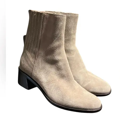 Dolce Vita Linny H2O Boots Size 7