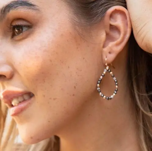 Stella & Dot NWT Zoe Earrings Mixed Metal Drop Shaped Hoop - , SOLD OUT