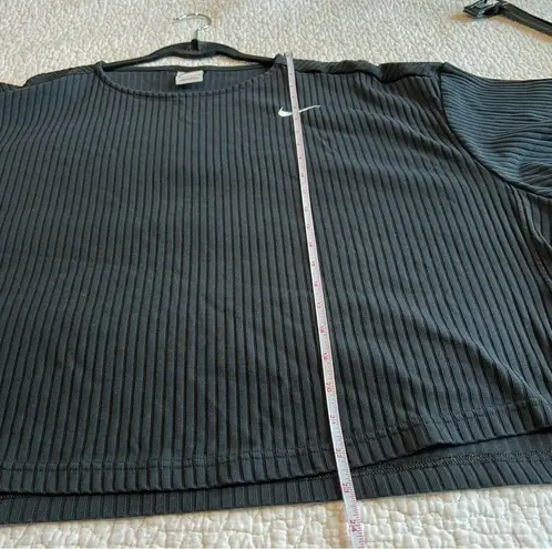 Nike  Women’s Black Ribbed Boxy Shirt 3X