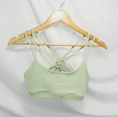 Lululemon  sports bra strappy back light green color size 4 (A-9)