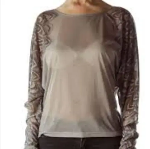 BCBGMAXAZRIA  Taupe Patterned Dolman Sleeve Top Size Small