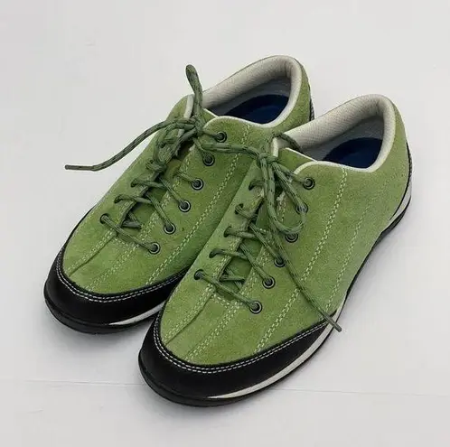 L.L.Bean  Green Suede Hiking Shoes 6M