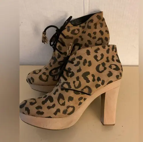 Rebecca Taylor women leopard print suede platform heel boots size 9