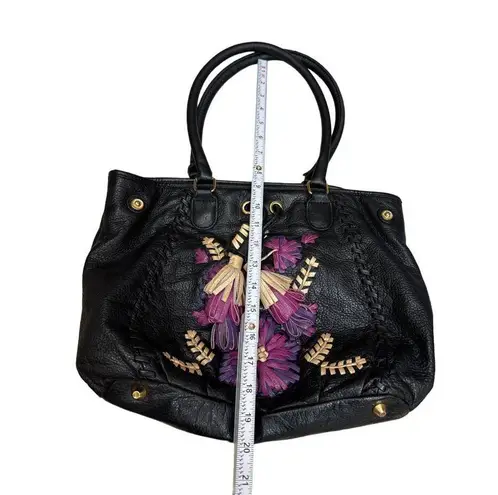 Isabella Fiore vintage leather tossled floral handbag purse SKU 3227
