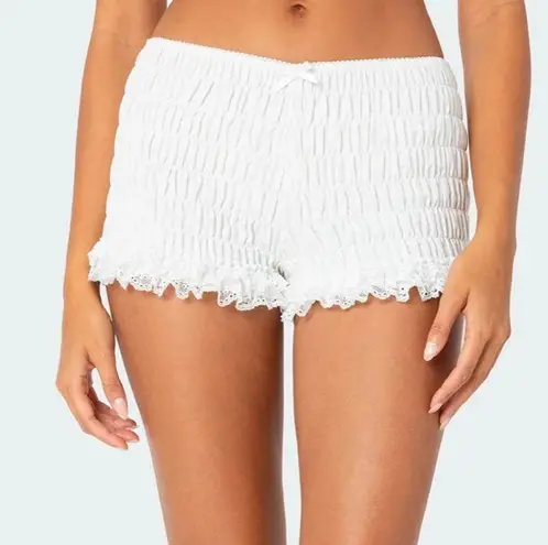 Edikted Ruffle Shorts