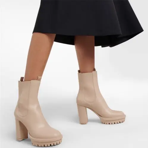 Gianvito Rossi  Nude Bone Platform Chelsea Boot 37.5