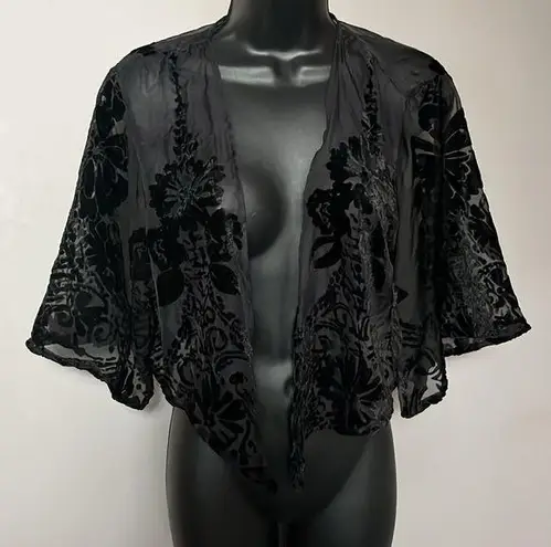 Torrid NWT  Size 0 Black Drape Kimono Shrug Size 12 Large