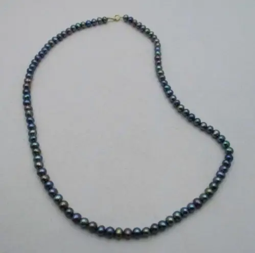 Vintage 14K Gold Peacock Pearl Single Strand Necklace 18inches