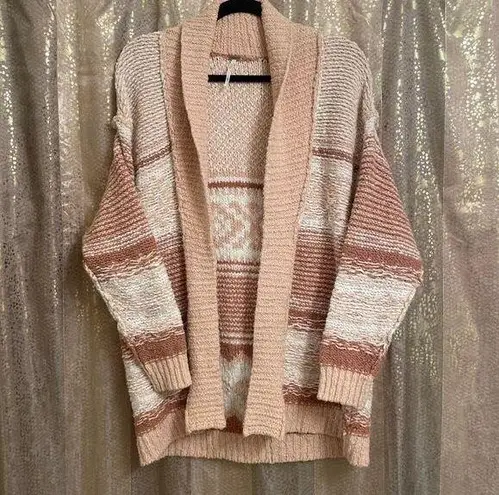 Free People  Cozy Cabin Chunky Knit Boho Ivory Peach Cardigan Sweater Oversized X