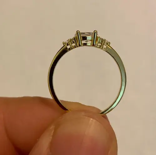 Sterling Silver Oval White Diamond Ring Size 7